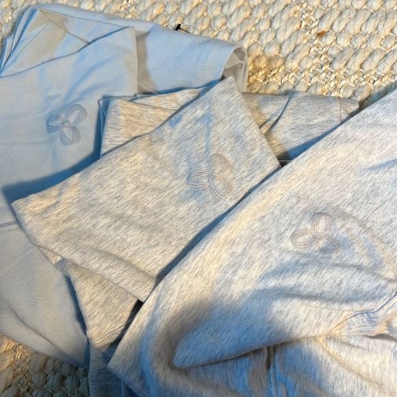 Set of three pair size small Arizia TNA leggings made in Cambodia - Picture 5 of 5